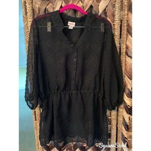 Black sheer top size XL